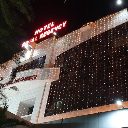 Hotel Royal Regency Bori  ภายนอก รูปภาพ